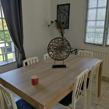 Prázdninový dům Les Lussacois *